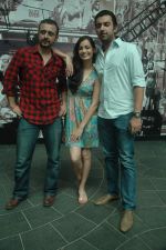 Satyadeep Mishra, Dia Mirza, Sahil Sangha promotes her film Love Breakups Zindagi in Cinemax on 9th Oct 2011 (24).JPG